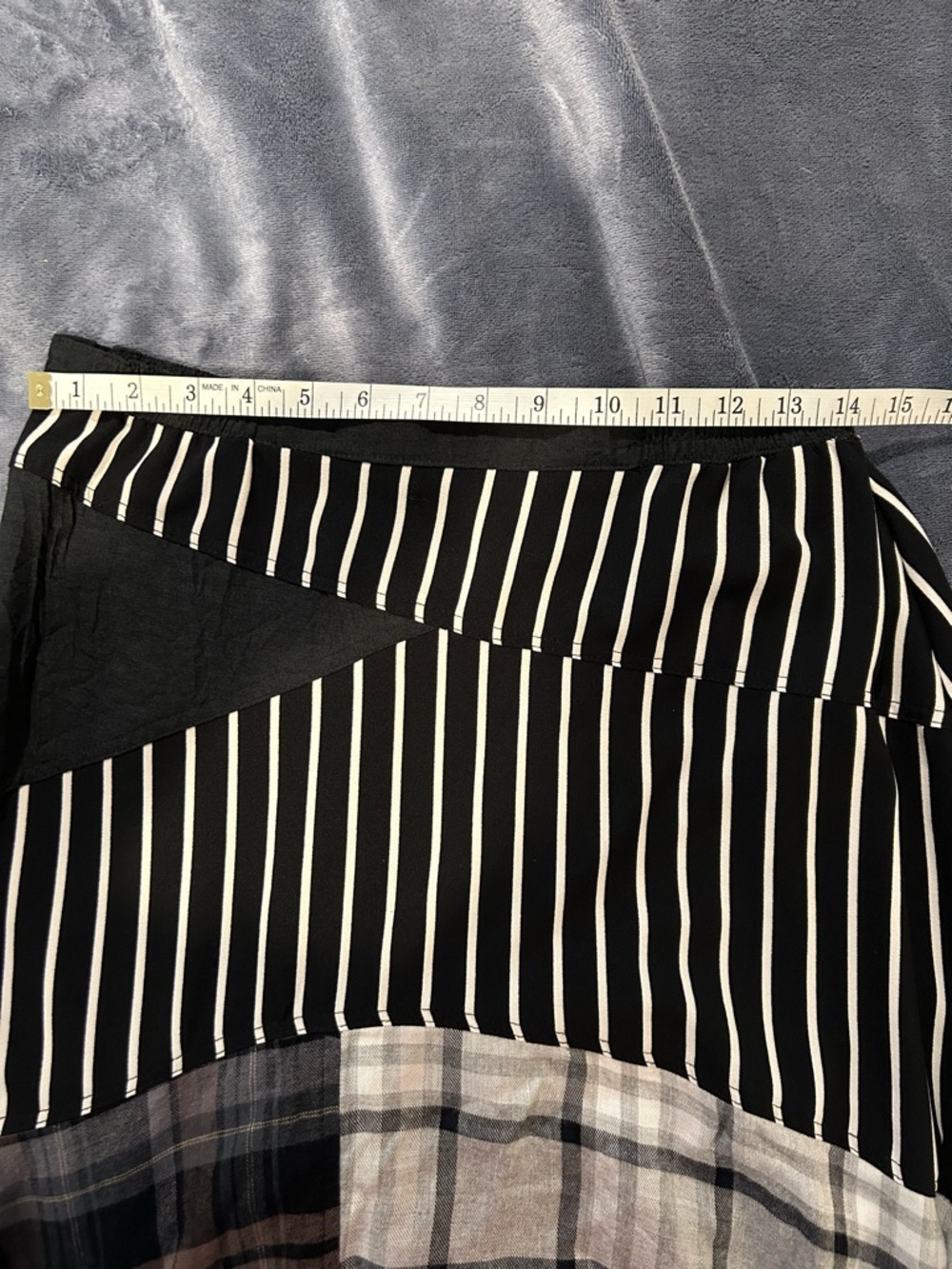 Mixed-Pattern Black, Red & White Patchwork Midi Skirt - Picture 6 of 7